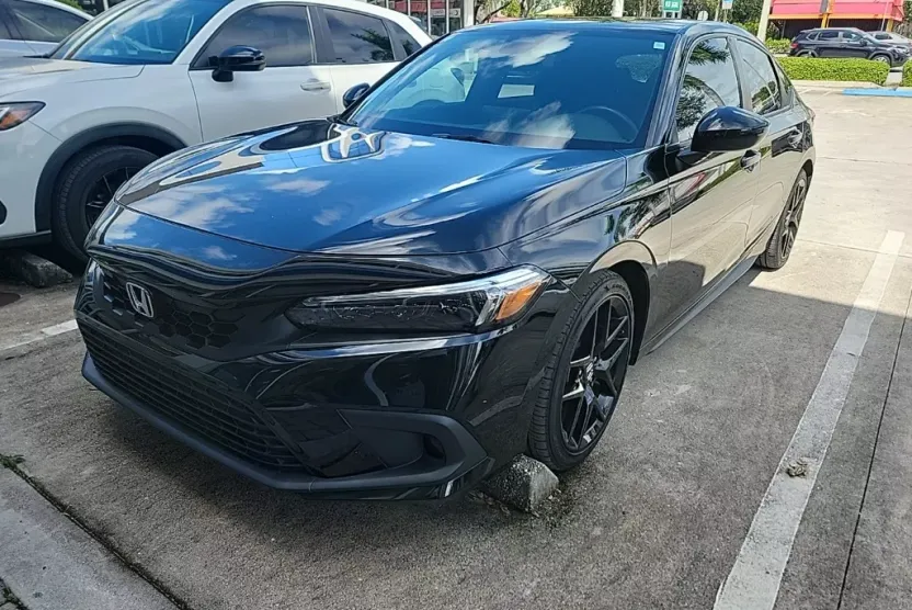 2023 Honda Civic Sport photo 1