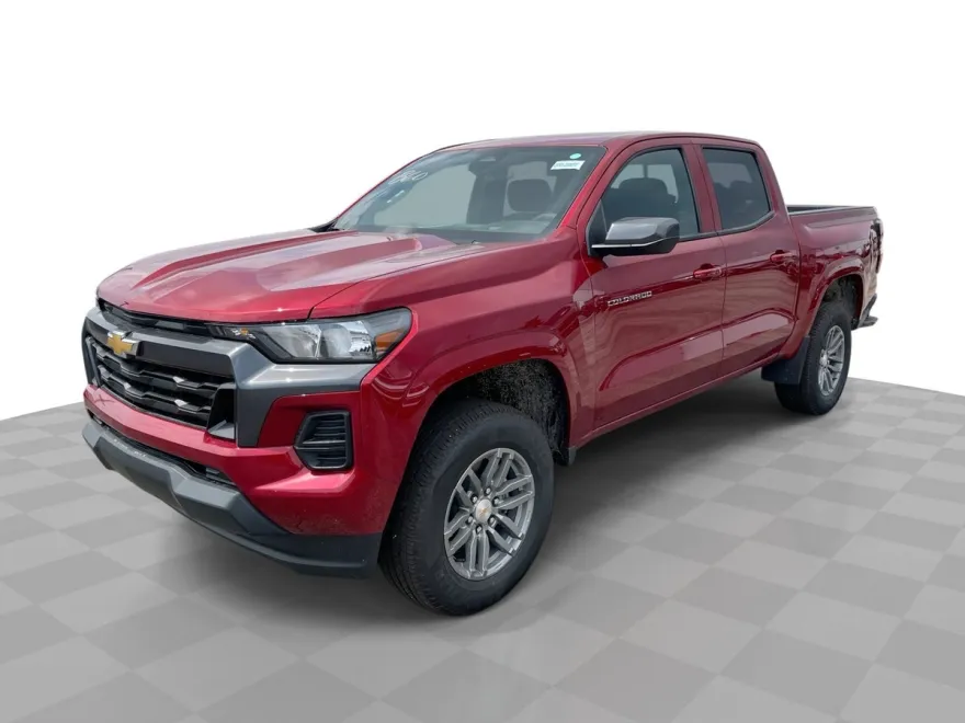 2025 Chevrolet Colorado Work Truck LT photo 1