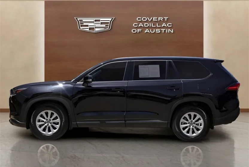 2024 Toyota Grand Highlander XLE photo 1