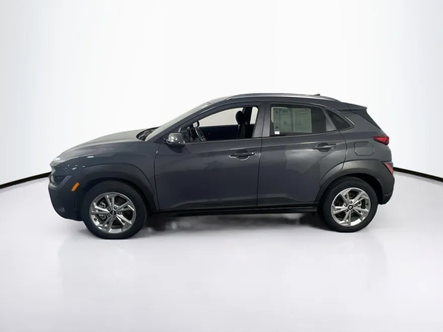2023 Hyundai Kona SEL photo 1