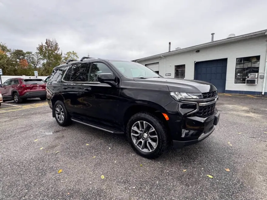 2021 Chevrolet Tahoe LS photo 1