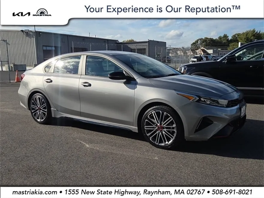 2023 Kia Forte GT photo 1