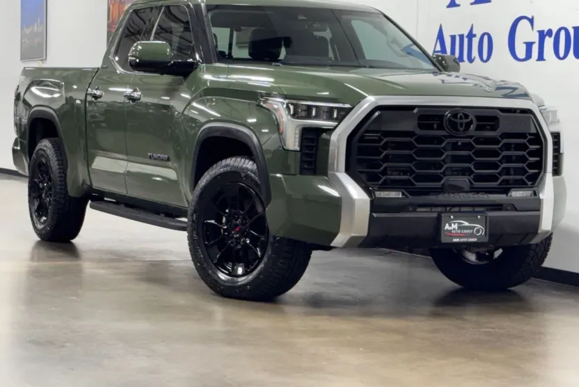 2023 Toyota Tundra Double Cab Limited photo 1
