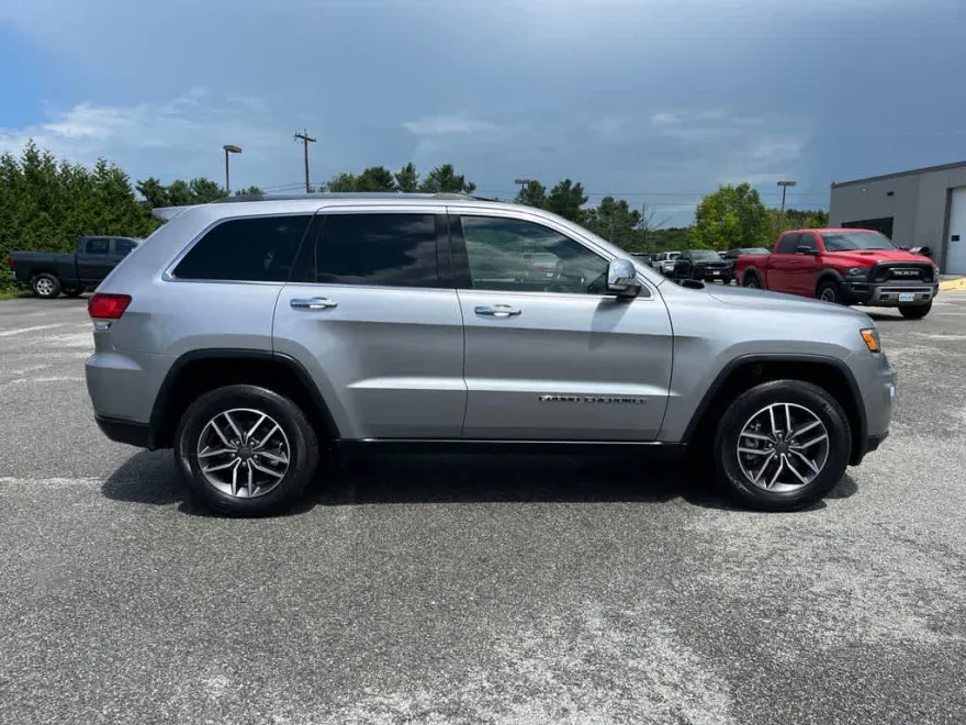 2021 Jeep Grand Cherokee Limited photo 1