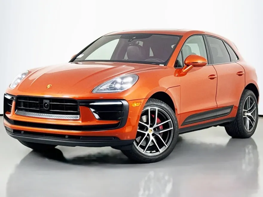 2023 Porsche Macan S photo 1