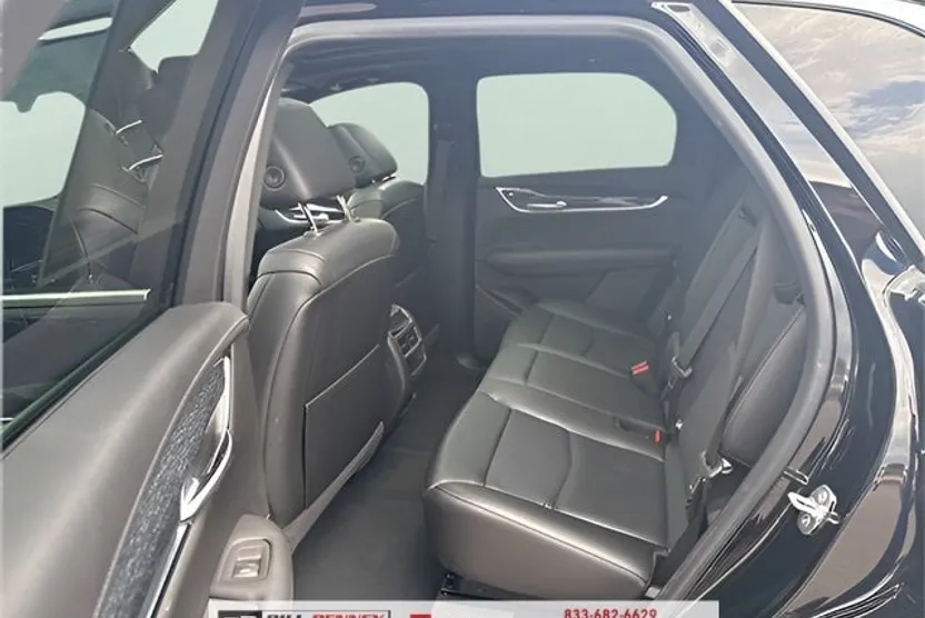 2022 Cadillac XT5 Premium Luxury photo 1