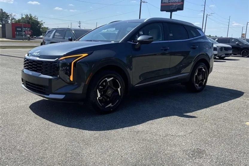 2026 Kia Sportage Hybrid EX photo 1