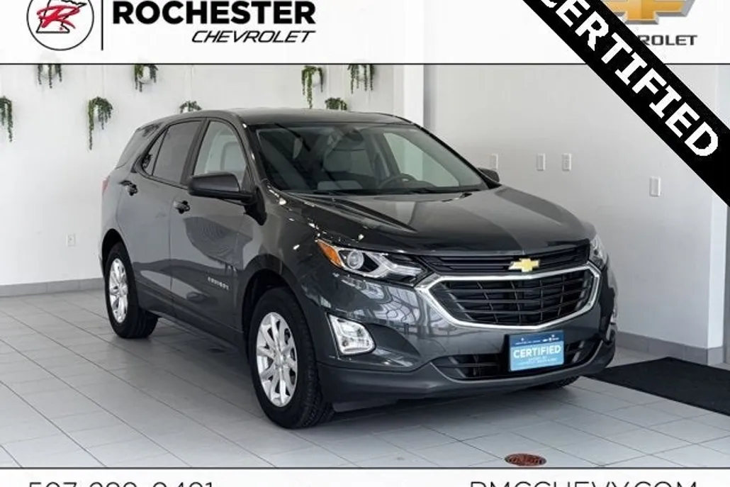 2021 Chevrolet Equinox LS photo 1