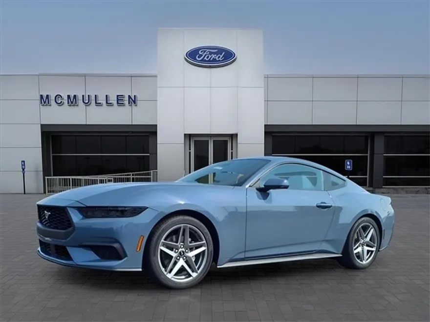 2025 Ford Mustang EcoBoost photo 1