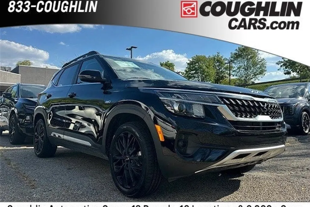 2023 Kia Seltos Nightfall Edition photo 1