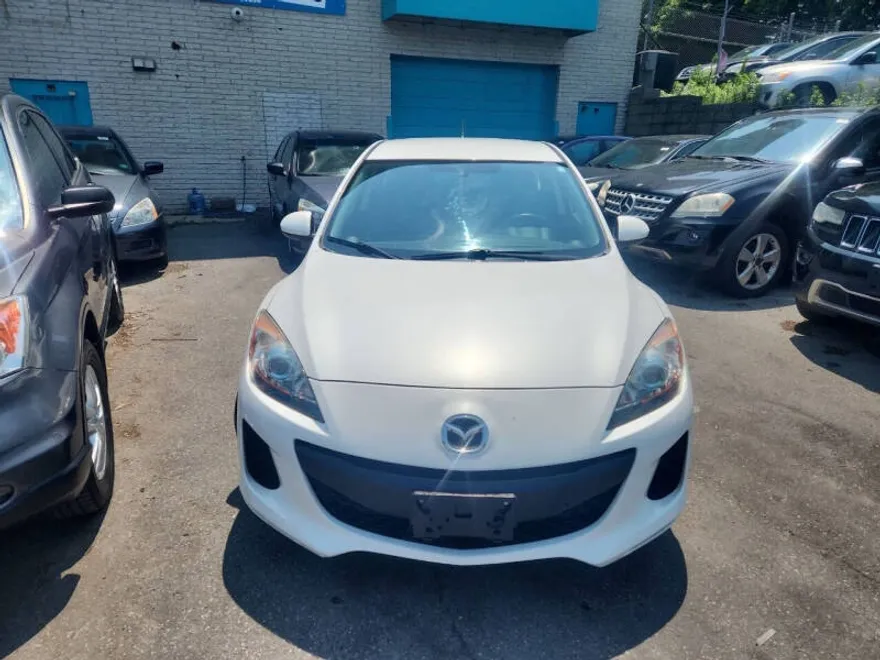 2012 Mazda Mazda3 Touring photo 1