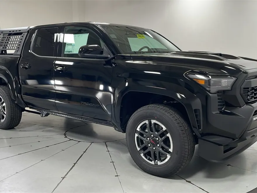 2025 Toyota Tacoma TRD Sport Double Cab photo 1