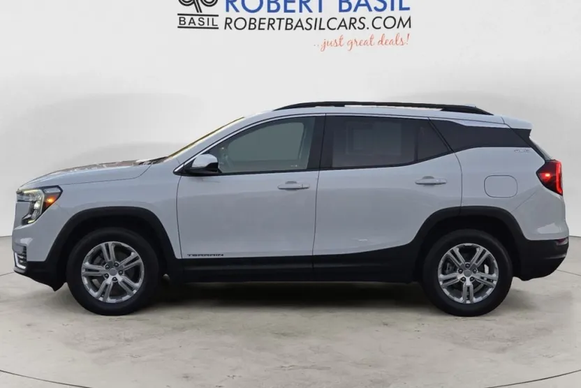 2022 Gmc Terrain SLE photo 1