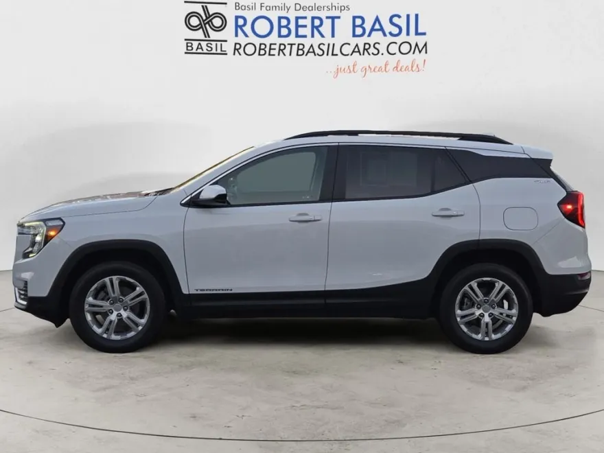 2022 Gmc Terrain SLE photo 1