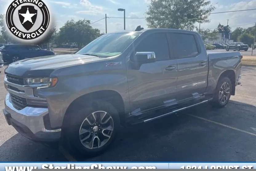 2021 Chevrolet Silverado 1500 LT photo 1
