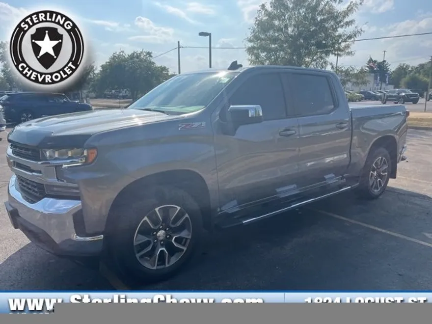 2021 Chevrolet Silverado 1500 LT photo 1