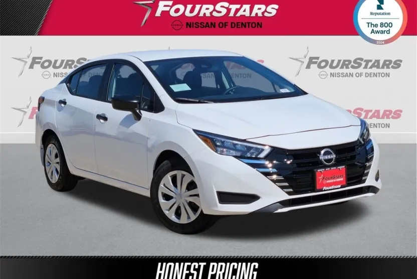 2025 Nissan Versa 1.6 S photo 1