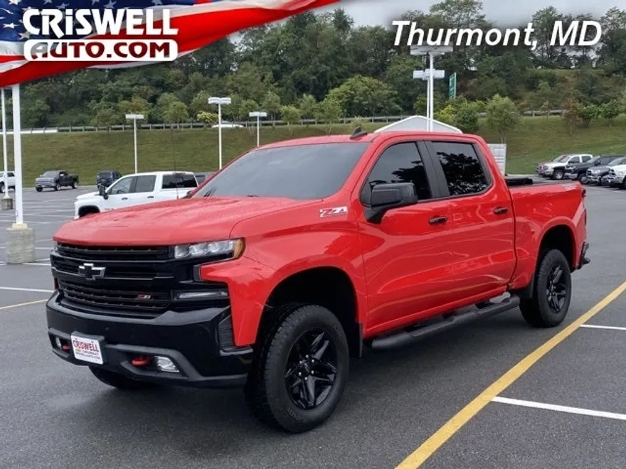 2019 Chevrolet Silverado Trail Boss LT photo 1