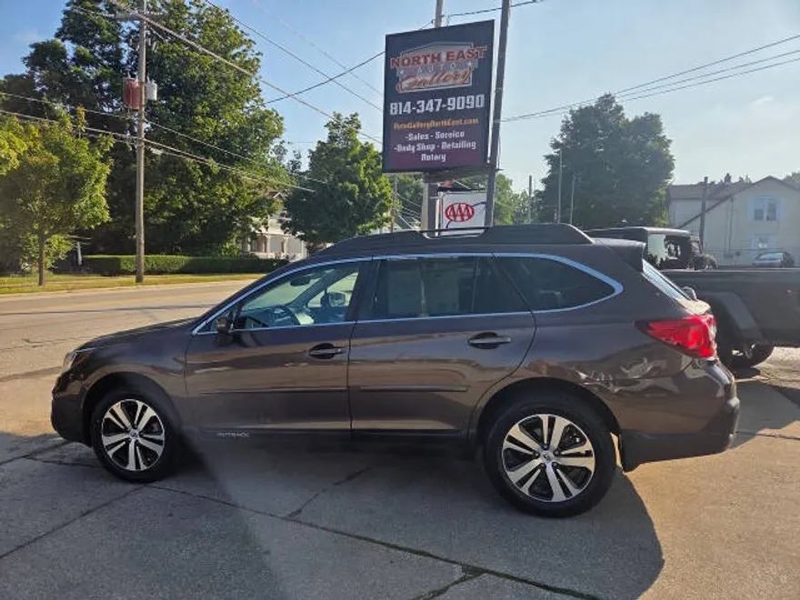 2019 Subaru Outback 3.6R Limited photo 1