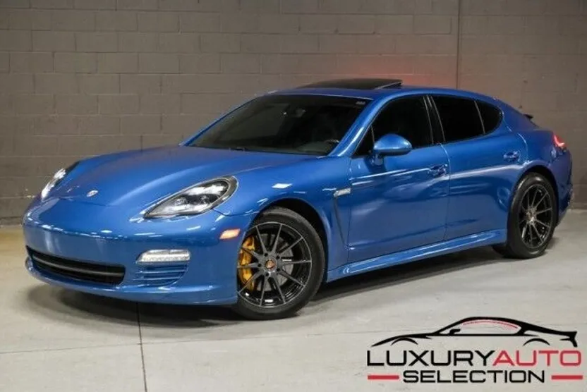 2011 Porsche Panamera Base photo 1