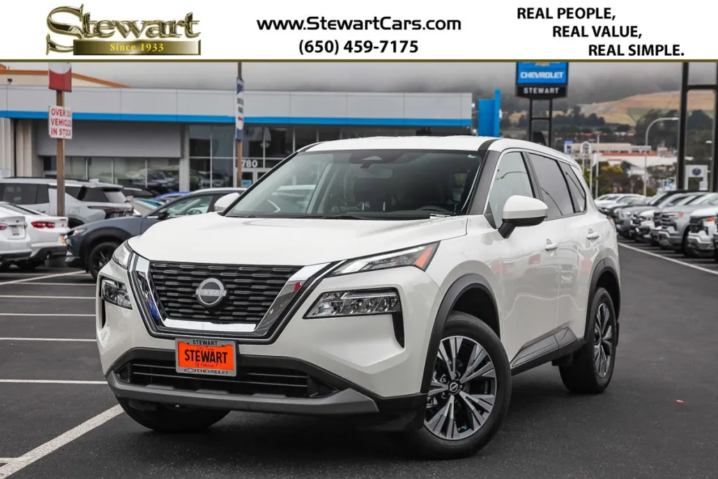 2023 Nissan Rogue SV photo 1
