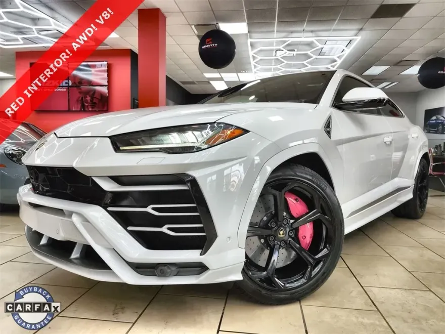 2021 Lamborghini Urus Base photo 1