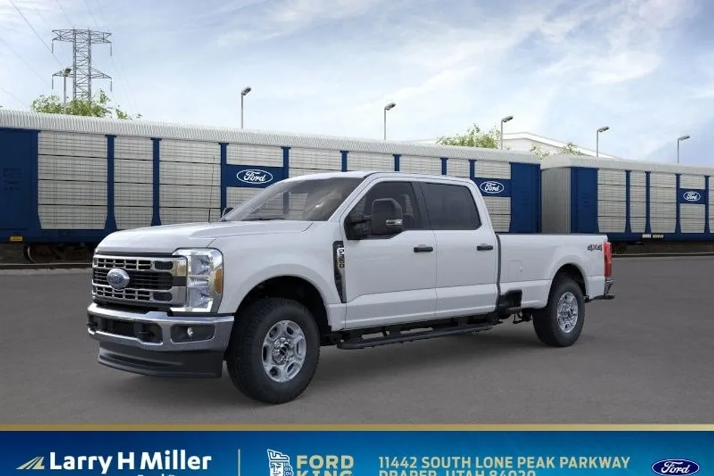 2026 Ford F-350 XLT photo 1
