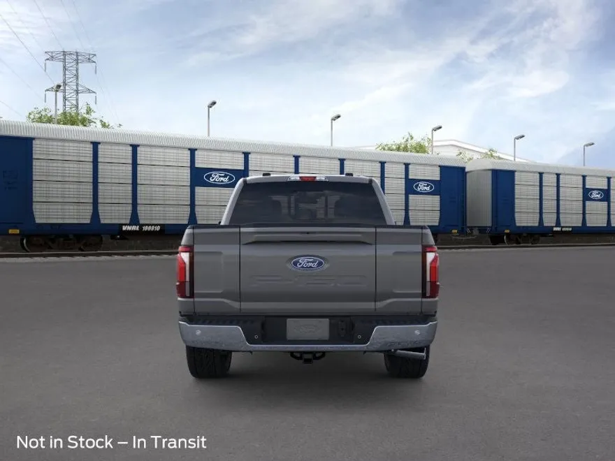 2025 Ford F-150 Lariat photo 1