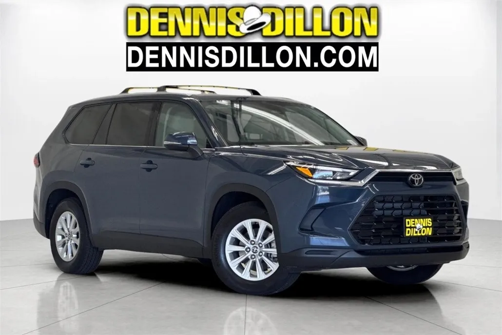 2024 Toyota Grand Highlander XLE photo 1