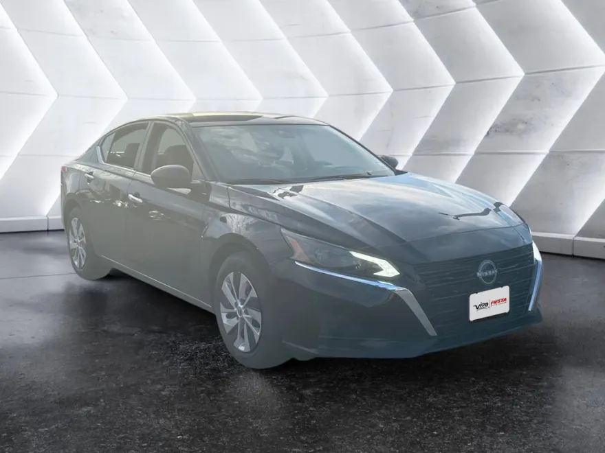 2025 Nissan Altima 2.5 S photo 1