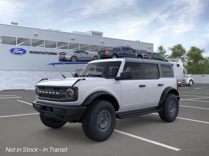 2025 Ford Bronco Base photo 1