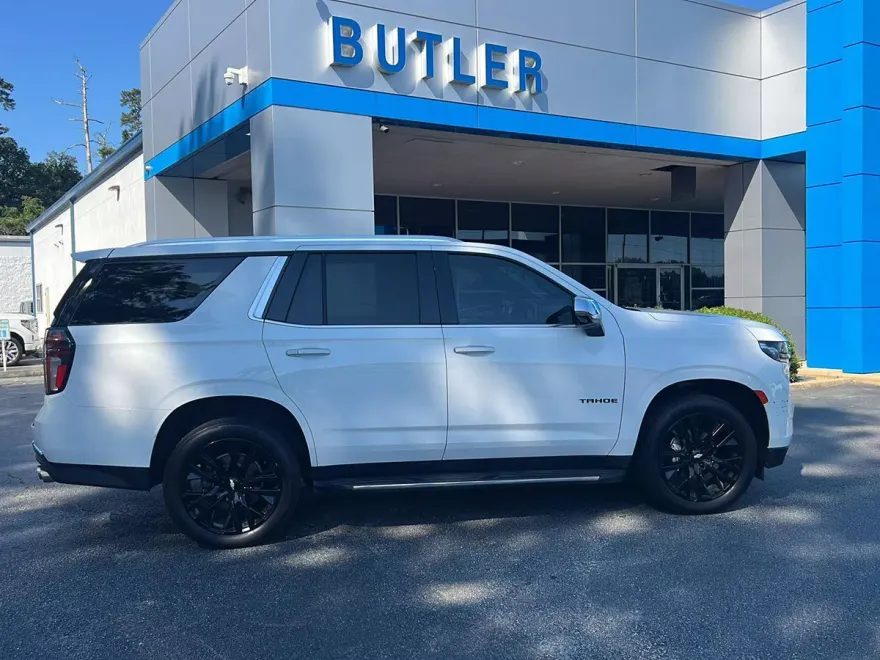 2021 Chevrolet Tahoe Premier photo 1