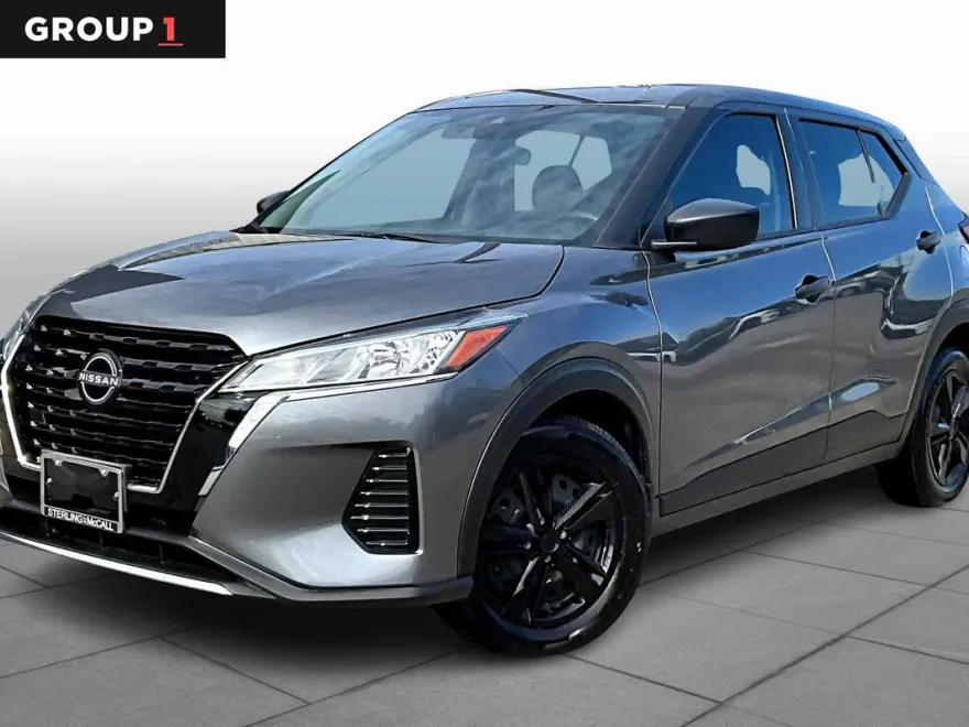 2024 Nissan Kicks S photo 1
