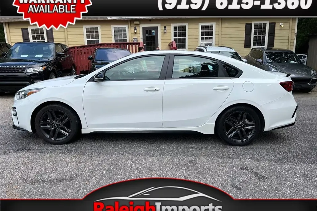 2020 Kia Forte GT-Line photo 1
