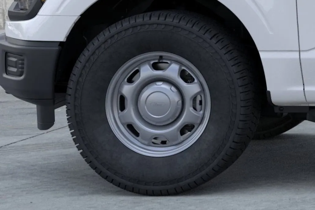 2025 Ford F-150 XL photo 1
