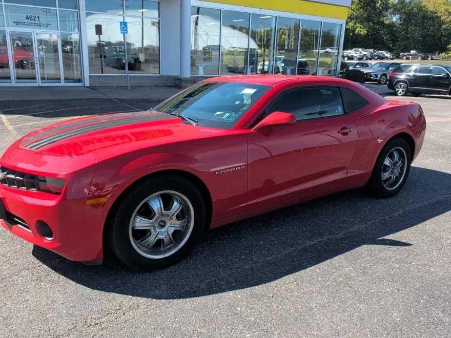 2013 Chevrolet Camaro 1LS photo 1