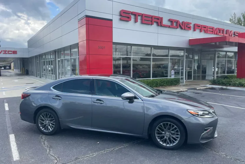 2018 Lexus ES 350 photo 1