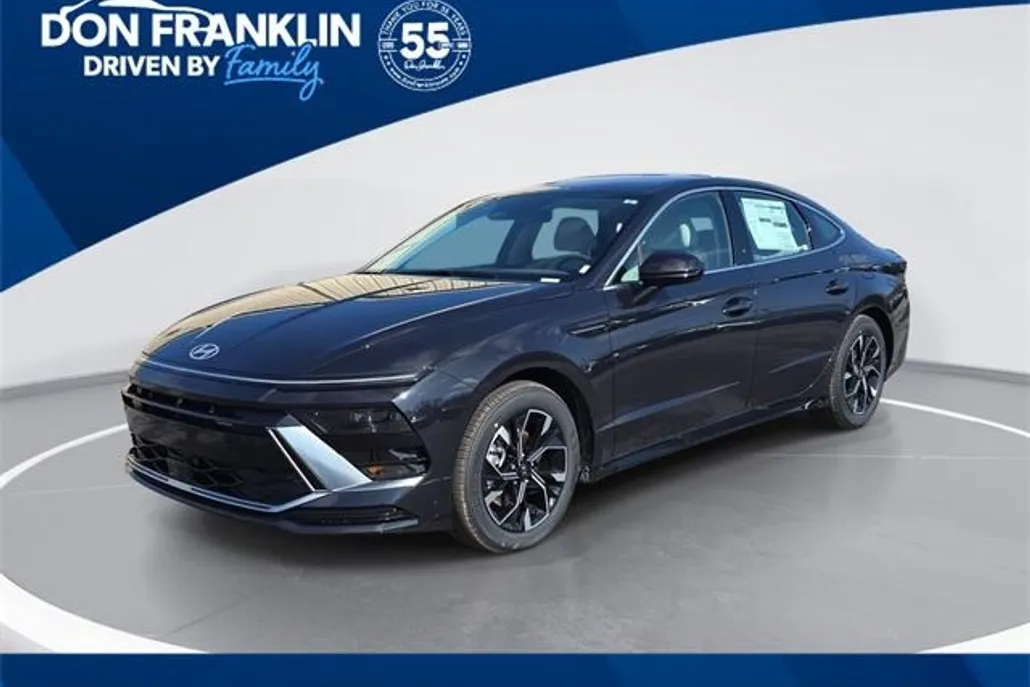 2025 Hyundai Sonata SEL photo 1
