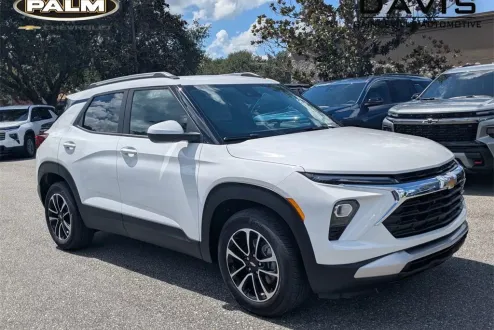 2026 Chevrolet Trailblazer LT photo 1