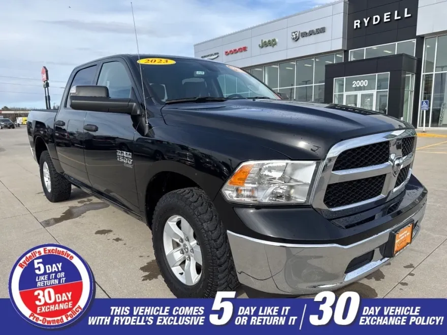 2023 Ram 1500 Classic SLT photo 1