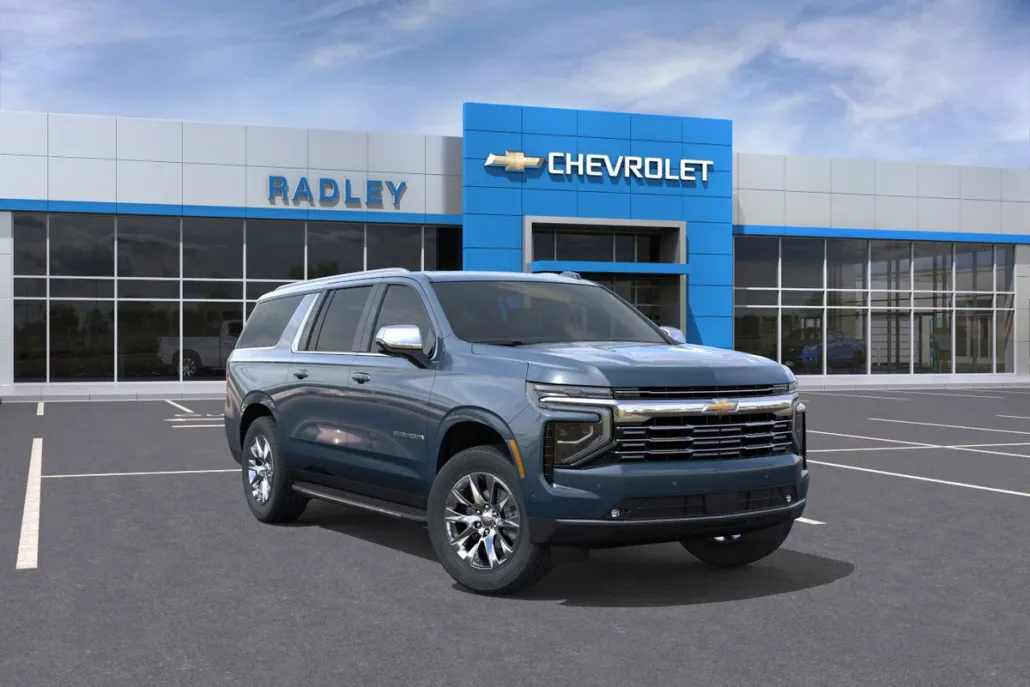 2025 Chevrolet Suburban Premier photo 1