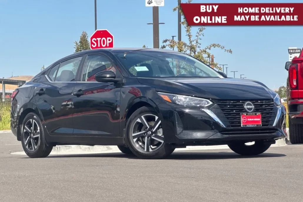 2025 Nissan Sentra SV photo 1