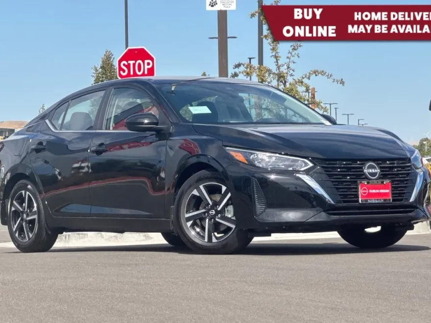 2025 Nissan Sentra SV photo 1
