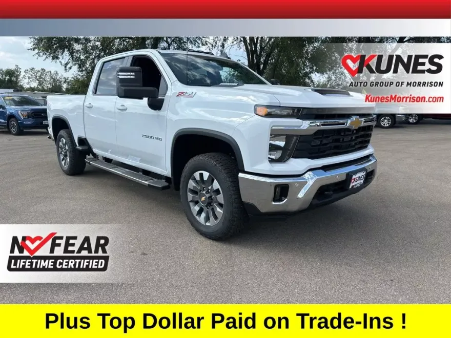 2026 Chevrolet Silverado LT photo 1