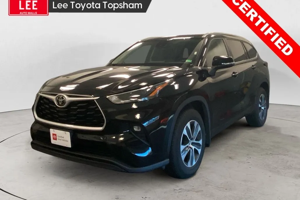 2024 Toyota Highlander XLE photo 1