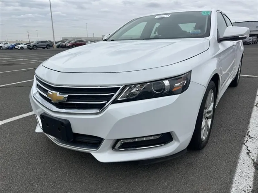 2019 Chevrolet Impala 1LT photo 1