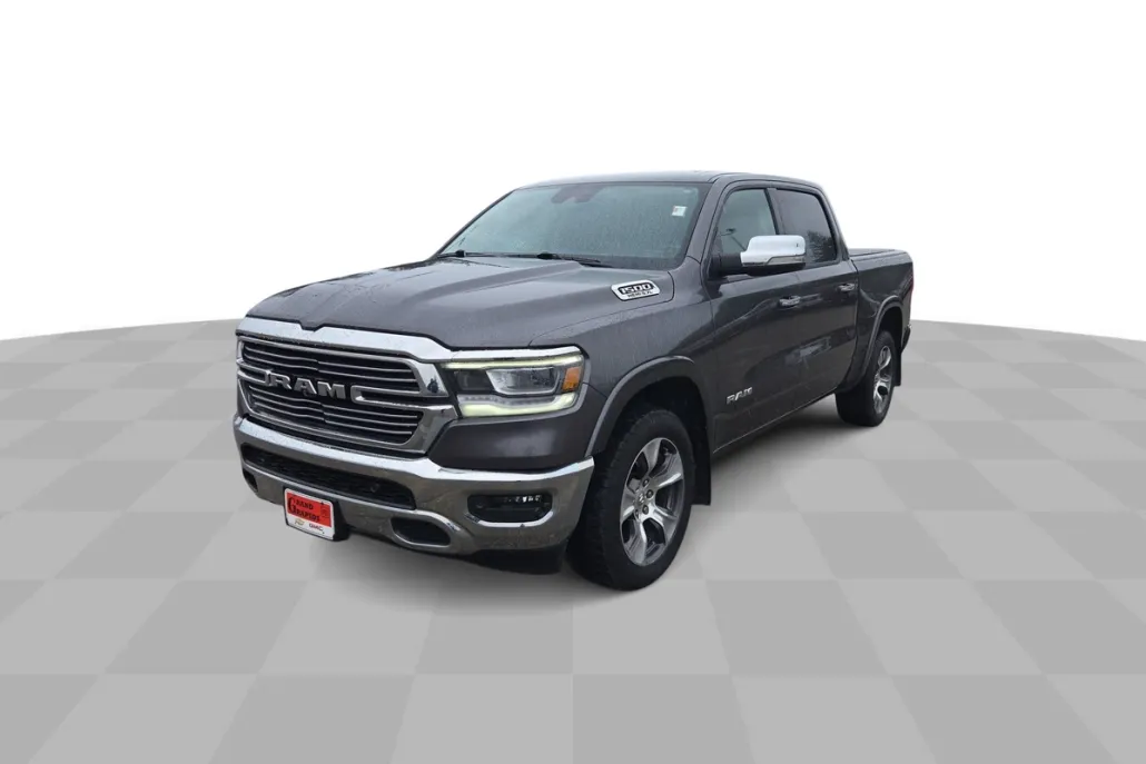 2019 Ram 1500 Laramie photo 1