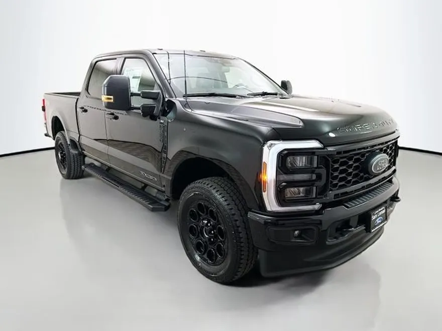2025 Ford F-350 XLT photo 1