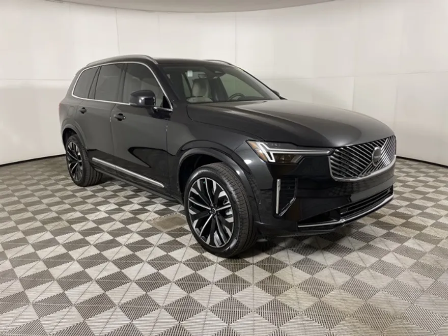 2025 Volvo XC90 T8 AWD Plus photo 1