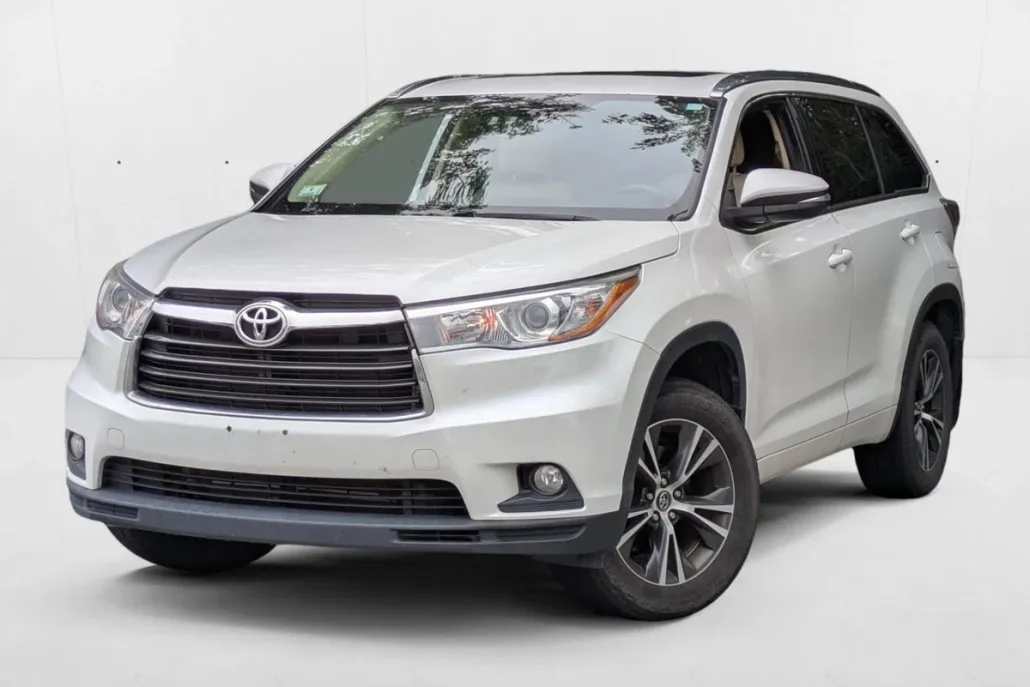 2016 Toyota Highlander XLE photo 1